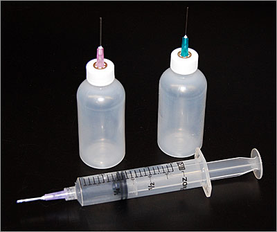 Injection syringe